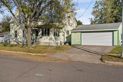 423  Adams St, La Crosse, WI 54601 - Photo 2