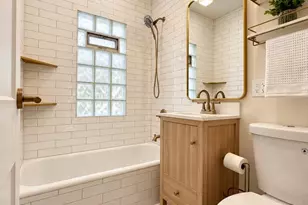3658 S Logan Ave, Milwaukee, WI 53207 - Photo 28