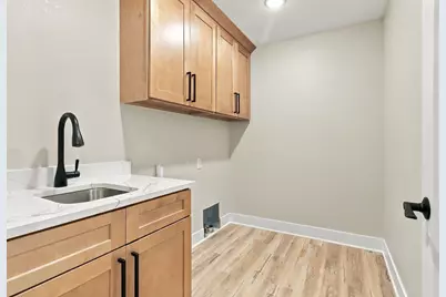 787  Grove Trl, Twin Lakes, WI 53181 - Photo 12