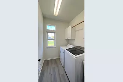 N56W18034  Evergreen Ln, Menomonee Falls, WI 53051 - Photo 20