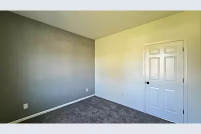 N56W18034  Evergreen Ln, Menomonee Falls, WI 53051 - Photo 34