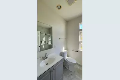 N56W18034  Evergreen Ln, Menomonee Falls, WI 53051 - Photo 32