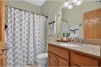 9442  Ashbury Ln, Pleasant Prairie, WI 53158 - Photo 14