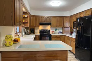 150 Fairway Ct, Onalaska, WI 54650 - Photo 6