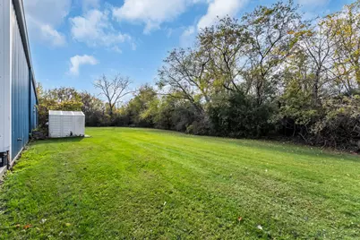 9735 S 20th St, Oak Creek, WI 53154 - Photo 40