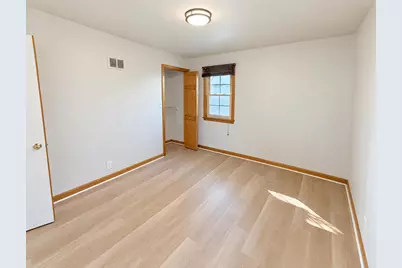 4319 S Lenox St, Milwaukee, WI 53207 - Photo 4