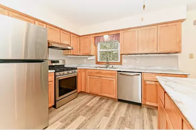 4127 W Southwood Dr, Franklin, WI 53132 - Photo 24