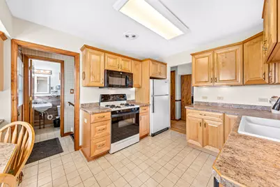 8041 N 66th St, Brown Deer, WI 53223 - Photo 10