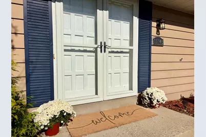 11145 N Riverland Ct, Mequon, WI 53092 - Photo 38