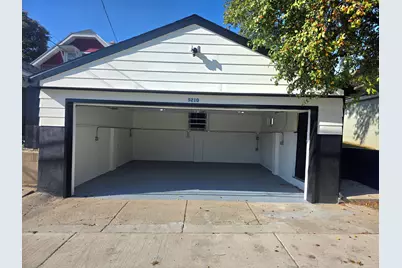 5210 S Packard Ave, Cudahy, WI 53110 - Photo 8