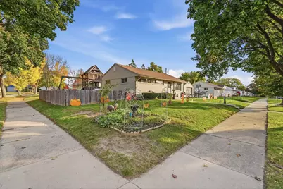 6436 W Ohio Ave, Milwaukee, WI 53219 - Photo 30