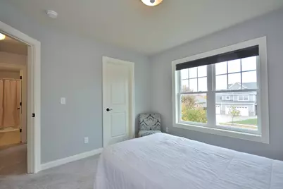 1320  Prairie Creek Blvd, Oconomowoc, WI 53066 - Photo 28