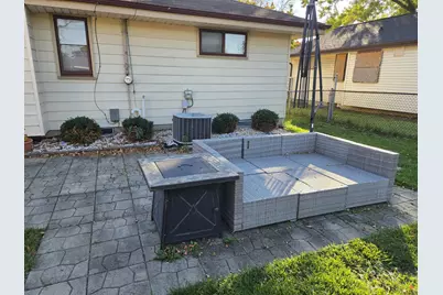 8832 W Lynx Ave, Milwaukee, WI 53225 - Photo 2