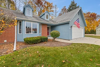 1514  Ridgewood Dr, West Bend, WI 53095 - Photo 1