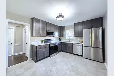 4577 N 42nd St, Milwaukee, WI 53209 - Photo 2
