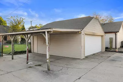 3734 E Grange Ave, Cudahy, WI 53110 - Photo 8
