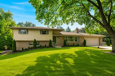 11630 N Riverland Rd, Mequon, WI 53092 - Photo 16