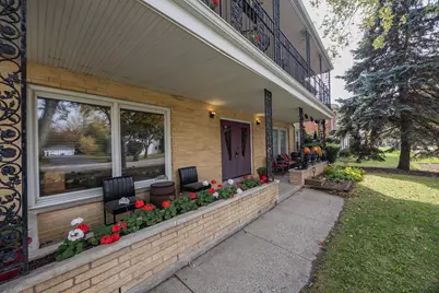 1314 N 116th St, Wauwatosa, WI 53226 - Photo 4
