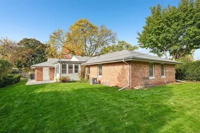 7824  Saint Anne Ct, Wauwatosa, WI 53213 - Photo 42