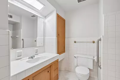 7824  Saint Anne Ct, Wauwatosa, WI 53213 - Photo 22