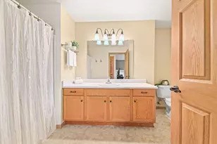 987 Spring Ct, Newburg, WI 53095 - Photo 10