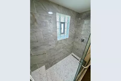 1756 S 72nd St, West Allis, WI 53214 - Photo 20