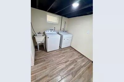 1756 S 72nd St, West Allis, WI 53214 - Photo 22