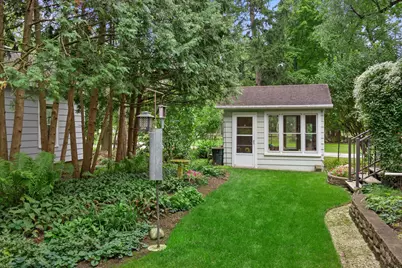 3226 N Interlaken Dr, Summit, WI 53066 - Photo 4