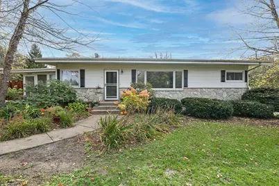 W8133  Creek Rd, Darien, WI 53115 - Photo 4