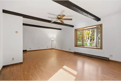10034 N Grasslyn Rd, Mequon, WI 53092 - Photo 14