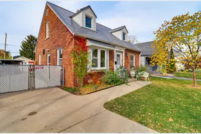 2153 S 96th St, West Allis, WI 53227 - Photo 2