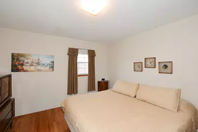 1833  Oak St, South Milwaukee, WI 53172 - Photo 20