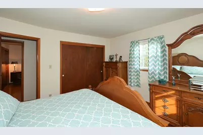1833  Oak St, South Milwaukee, WI 53172 - Photo 26