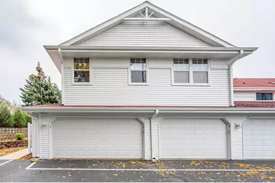 5970 S Crosswinds Dr, Cudahy, WI 53110 - Photo 2