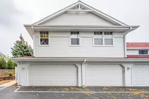 5970 S Crosswinds Dr, Cudahy, WI 53110 - Photo 2