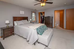 5970 S Crosswinds Dr, Cudahy, WI 53110 - Photo 14