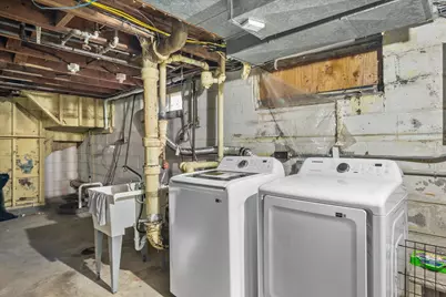 2238 S 82nd St #2240, West Allis, WI 53219 - Photo 26