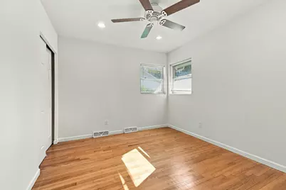 2267 W Grange Ave, Milwaukee, WI 53221 - Photo 22