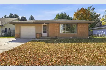 2267 W Grange Ave, Milwaukee, WI 53221 - Photo 6