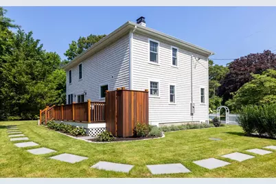 5 Pine Tree Lane, Tisbury, MA 02568 - Photo 26