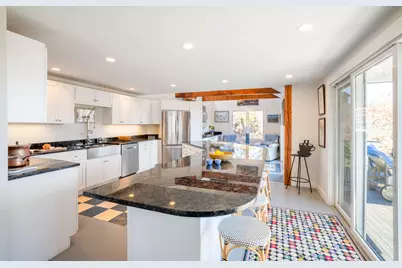 30 Sengekontacket Road, Oak Bluffs, MA 02557 - Photo 12