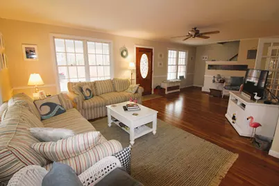 32 Flamingo Drive, Edgartown, MA 02539 - Photo 12