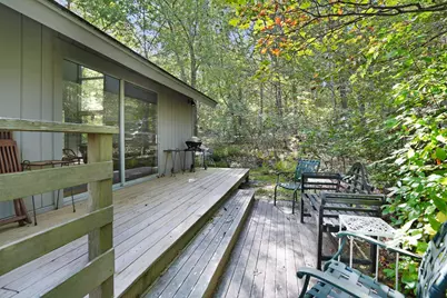 25 Fulling Mill Road, Chilmark, MA 02535 - Photo 20