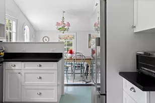 6 Brewster Ave, Oak Bluffs, MA 02557 - Photo 14