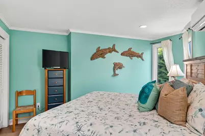 76 Washque Avenue, Edgartown, MA 02539 - Photo 36