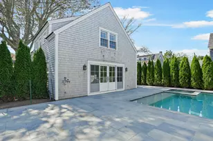 52 S Summer St, Edgartown, MA 02539 - Photo 10