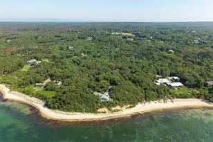 9 Beach Pebble Rd, Tisbury, MA 02568 - Photo 1
