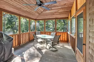 159 Lake St, Tisbury, MA 02568 - Photo 8