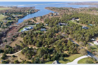 39 Slough Cove Road, Edgartown, MA 02539 - Photo 2