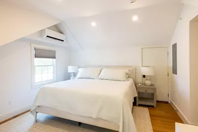 31 N Summer Street, Edgartown, MA 02539 - Photo 12